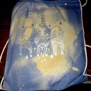 Sports bags custom any design or saying. Available in different colors.